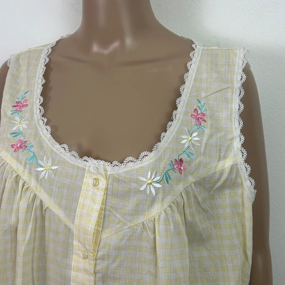 Barbizon Nightgown Yellow Gingham Floral Embroidered Lace Trim Large Vintage NEW